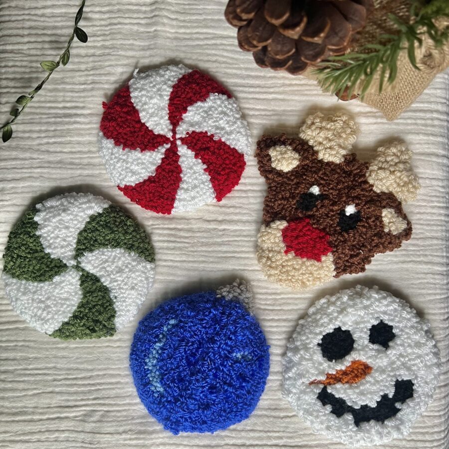 Holiday Mug Rugs